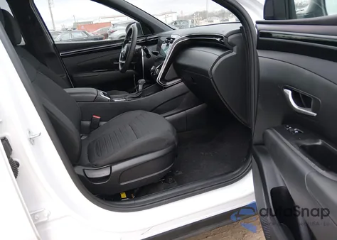 2022 Hyundai Santa Cruz Sel z USA, uszkodzony, nr VIN 5NTJCDAE0NH015557